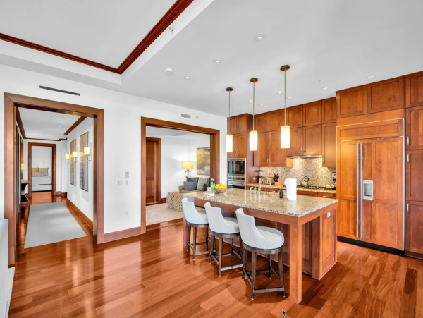 Luxury Maui Villa Ocean Views - Unforgettable Getaway